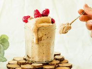 Рецепта Здравословен домашен сладолед без захар и мляко от банани и малини